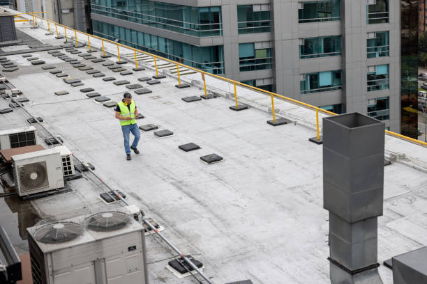 Best Emergency Roof Repair Services  in Centuria, WI